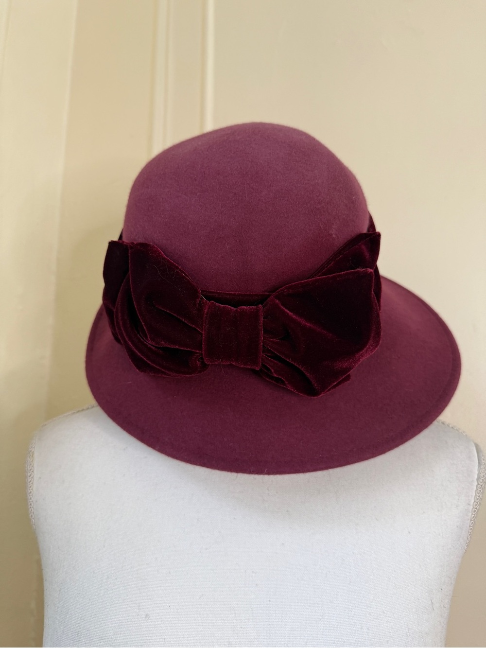 Vintage 90s Burgundy Bow European Callanan Millinery Hat